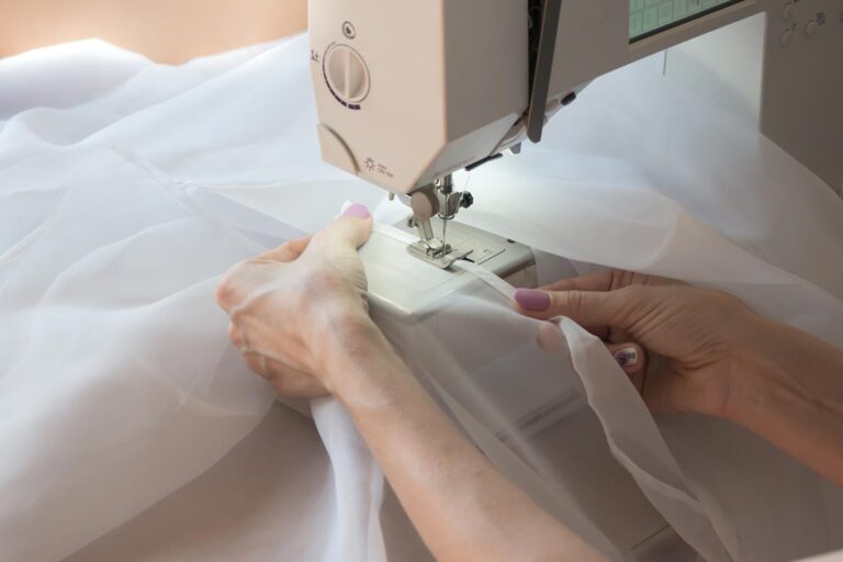 How to use the tulle fabric Cimmino