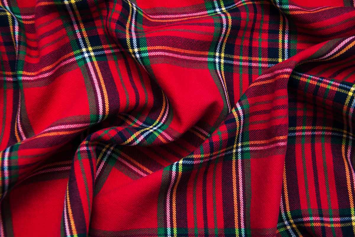 Tartan fabric: characteristics and uses - Cimmino