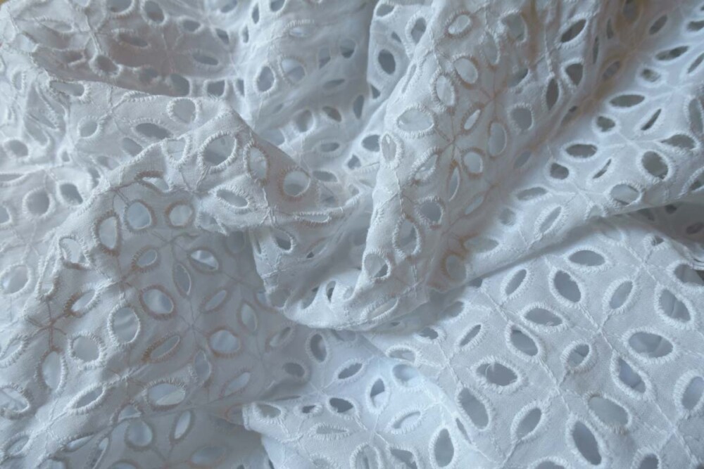 uses St Gallen lace uses St Gallen lace